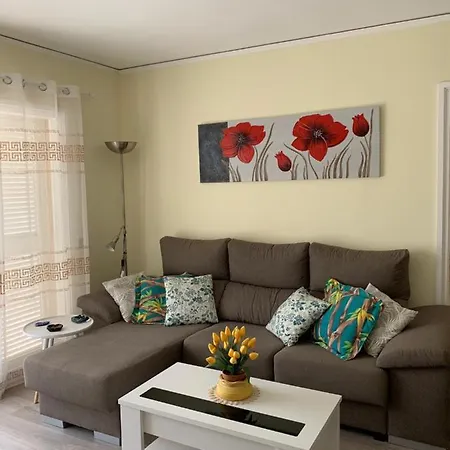 Daire Encantador En Primera Linea. Denia